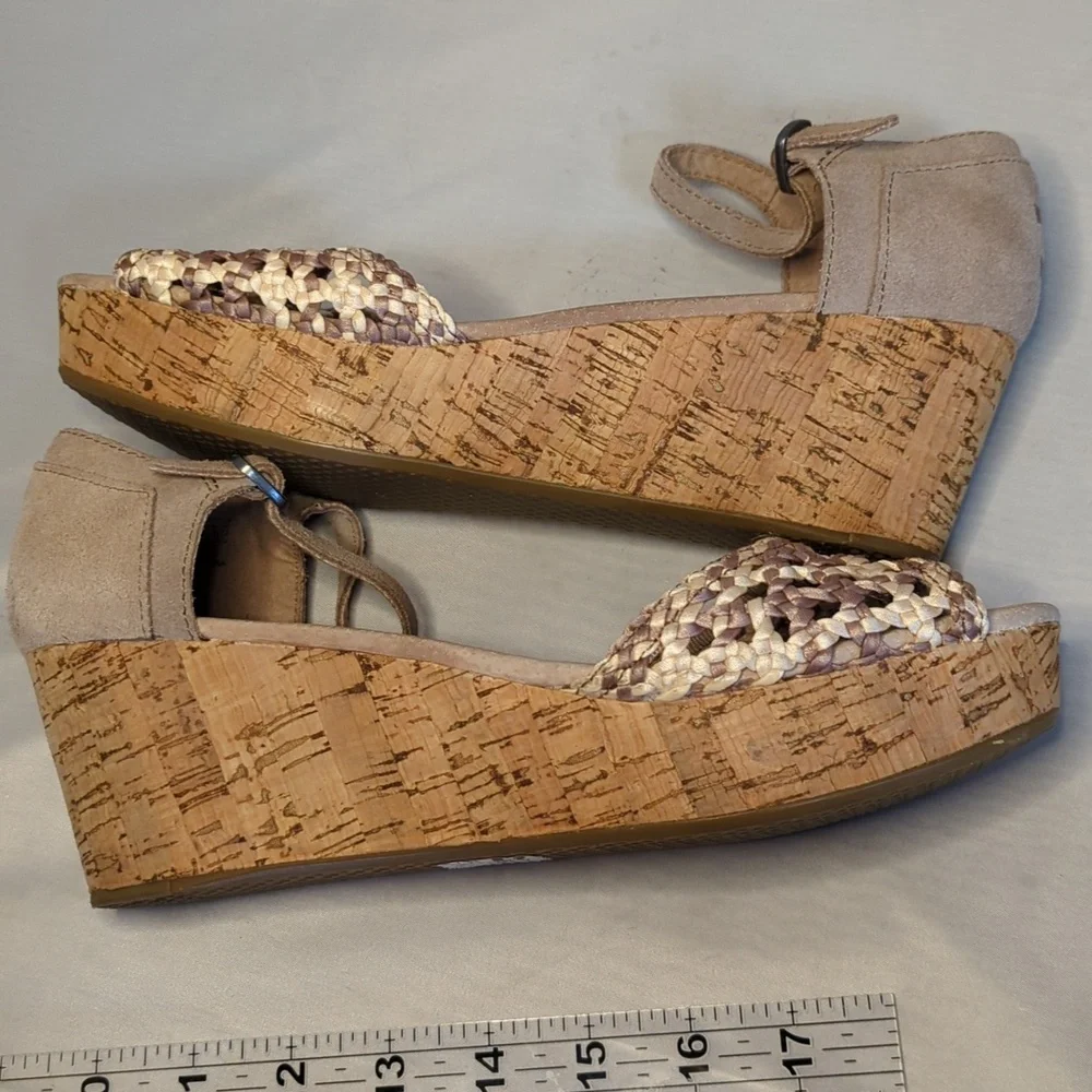TOMS Stucco Satin Woven Cork Wedge Open Toe Sandals Size 9.5